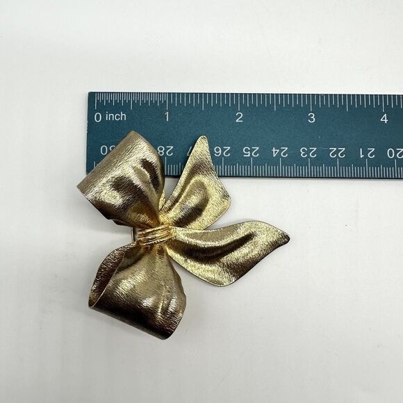 Vintage Puffed Textured Bow Ribbon Brooch Pin Gold Tone - Picture 4 of 4